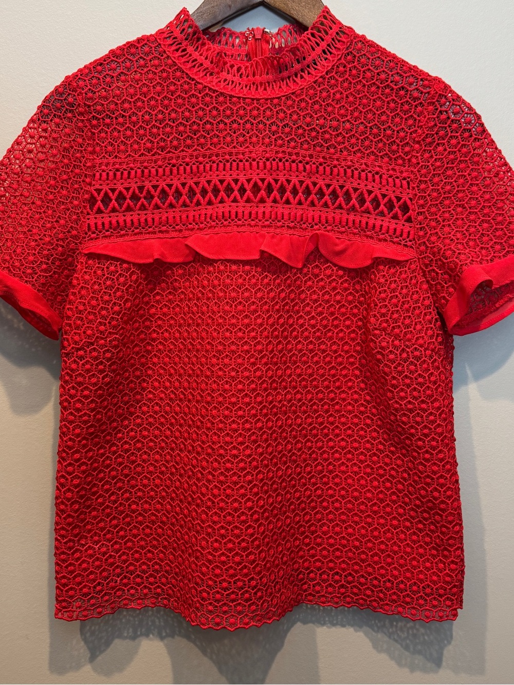 Strut & Bolt Red Crochet Lace Top Boho Floral Sheer Blouse Ruffle Hem Top Size S